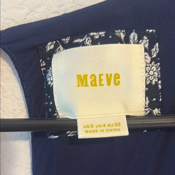 Maeve size 0 Floral Navy Dress - Picture 2 of 5